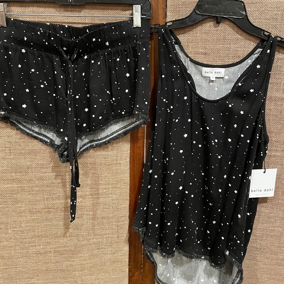 Bella Dahl Tank and shorts pj set - Picture 4 of 4